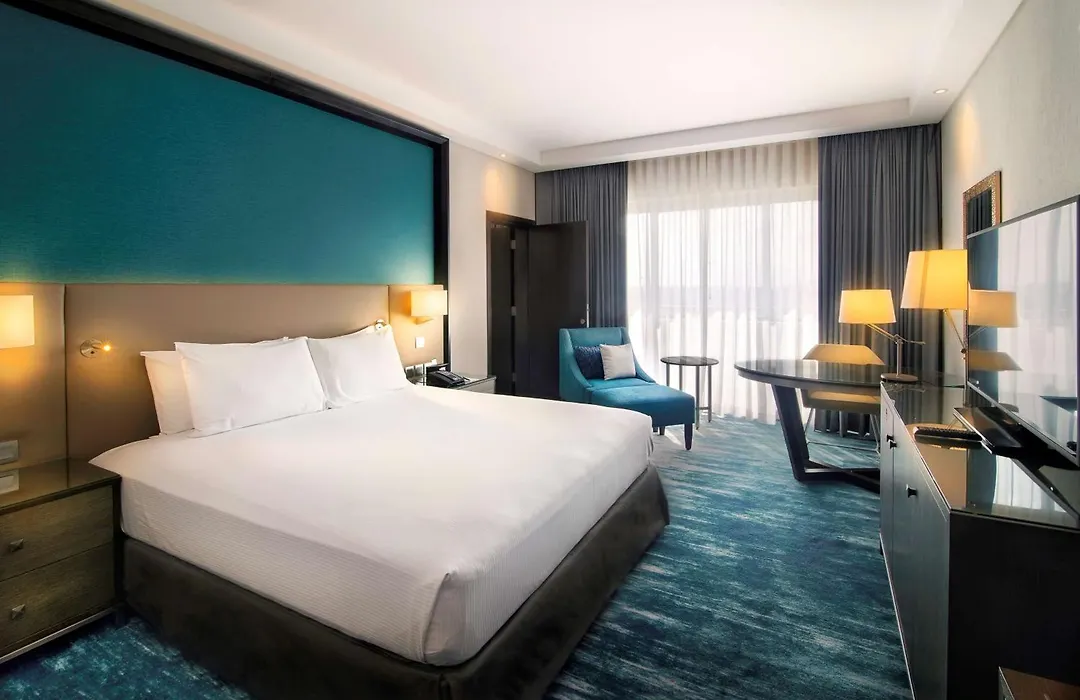 Radisson Blu Hotel & Resort, Al Ain-1
